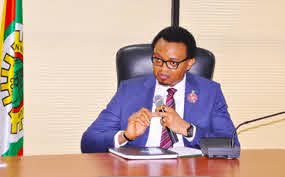 FG says vehicle owners to pay N250,000 to convert from petrol to autogas |  Nairametrics